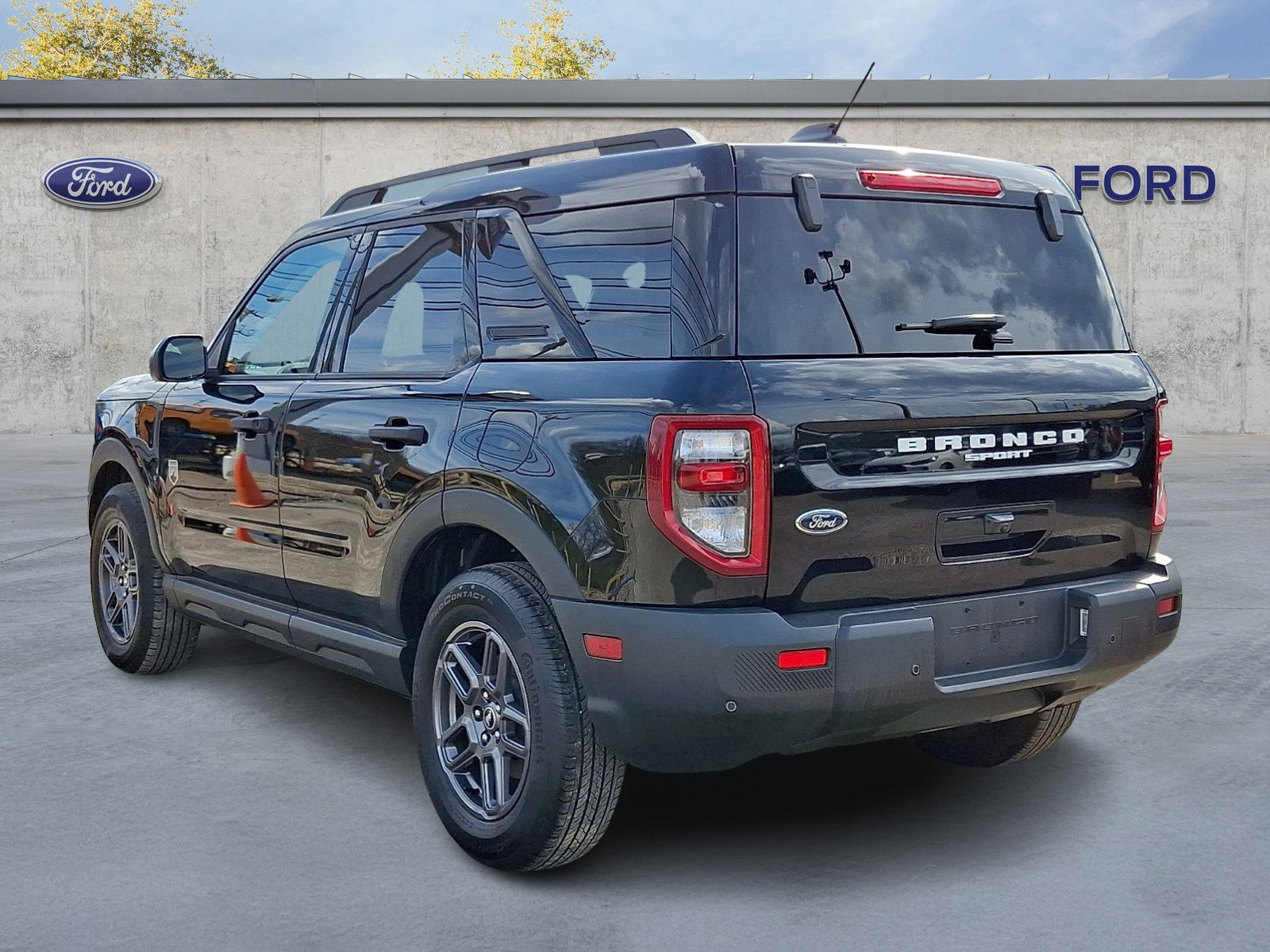 Certified 2025 Ford Bronco Sport Big Bend w/ Convenience Package AWD/4WD image 4
