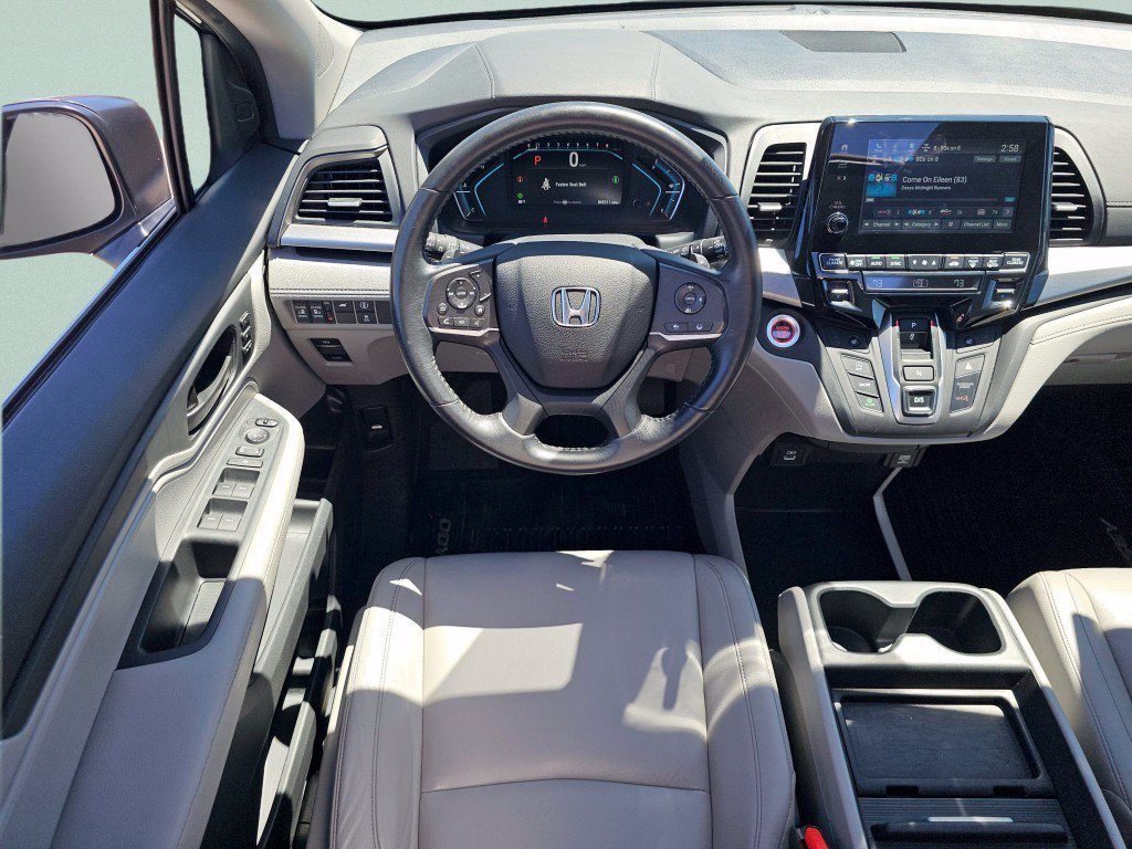 Used 2023 Honda Odyssey EX-L image 4