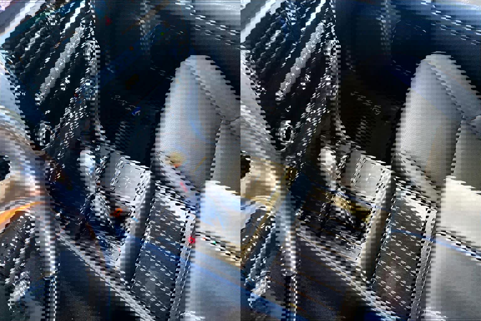 Used 2023 Lexus GX 460 Premium image 16