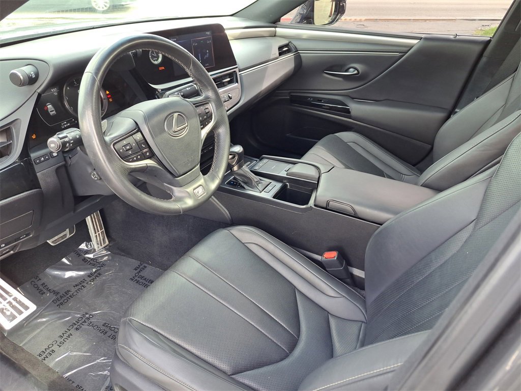 Used 2022 Lexus ES 350 F Sport image 10