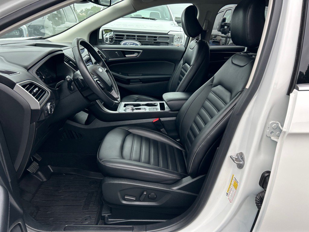 Certified 2022 Ford Edge SEL w/ Convenience Package AWD/4WD image 8