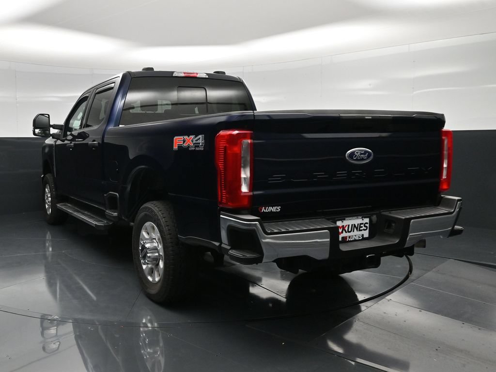 Certified 2023 Ford F250 XLT w/ FX4 Off-Road Package AWD/4WD image 10