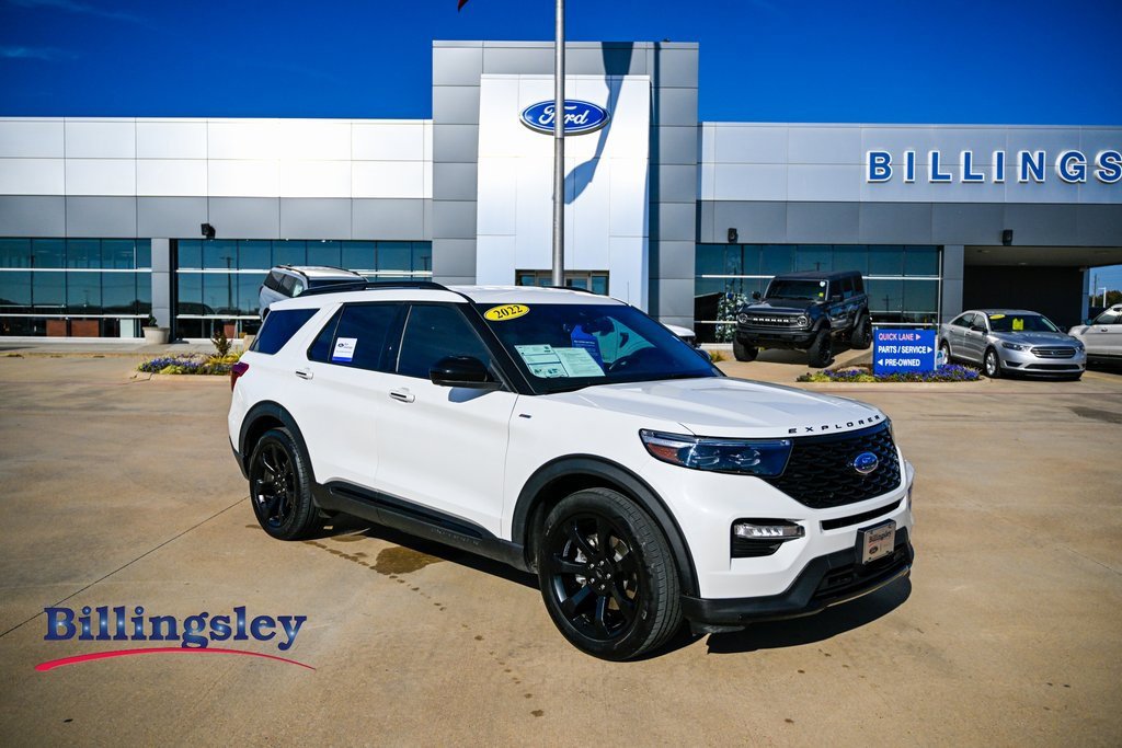 Certified 2022 Ford Explorer ST-Line w/ Class IV Trailer Tow Package image 1