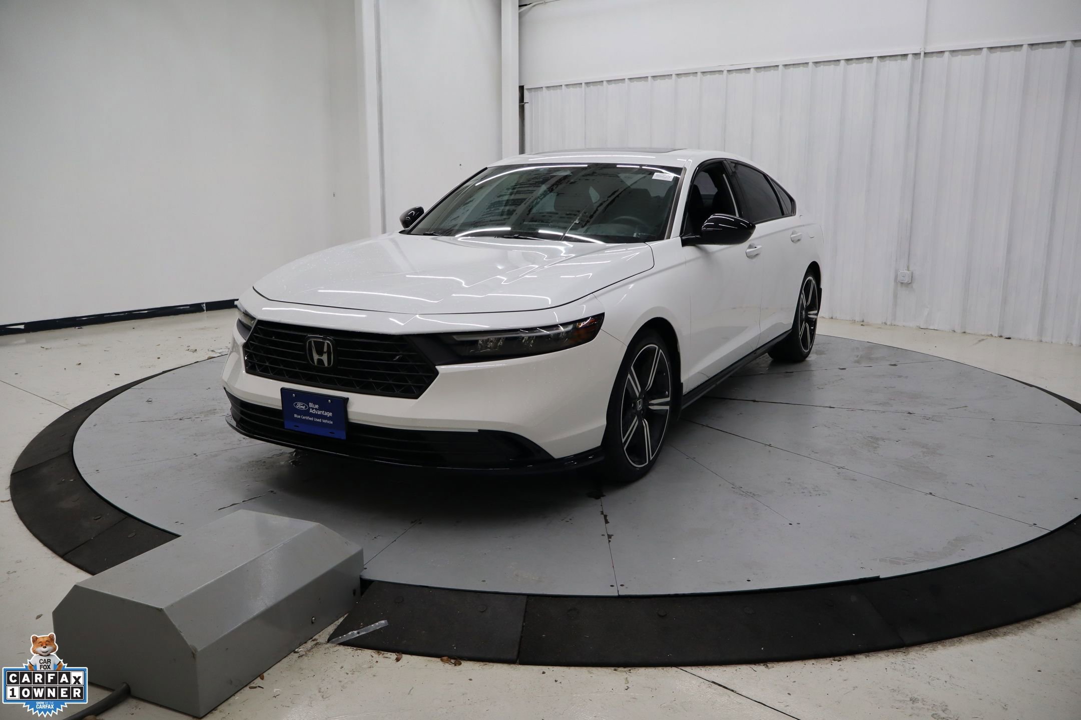 Used 2024 Honda Accord Sport image 10