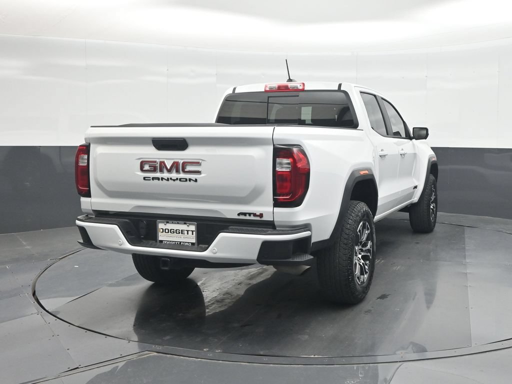 Used 2024 GMC Canyon AT4 w/ LPO, Off Road Lift Package AWD/4WD image 25