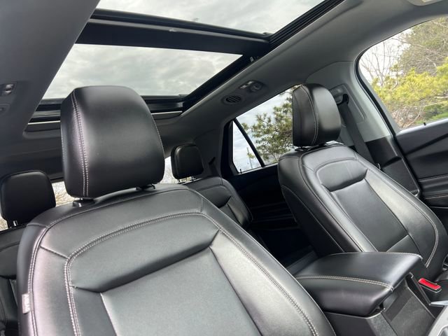 Certified 2023 Ford Explorer XLT w/ Equipment Group 202A AWD/4WD image 37