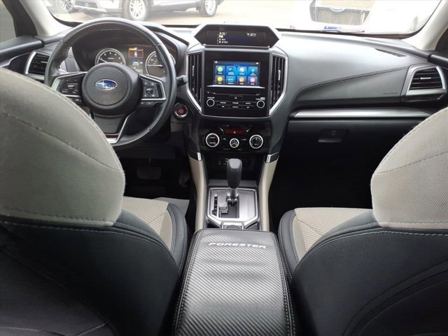 Used 2022 Subaru Forester Premium image 18