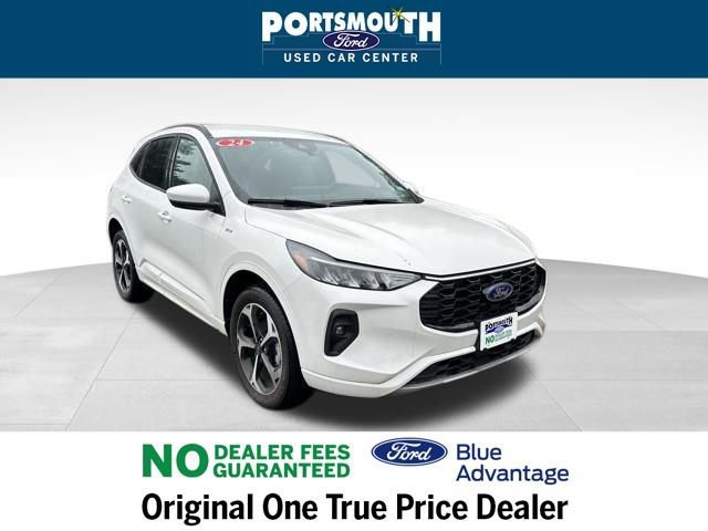 Certified 2024 Ford Escape ST-Line Select w/ Tech Pack #1 image 2