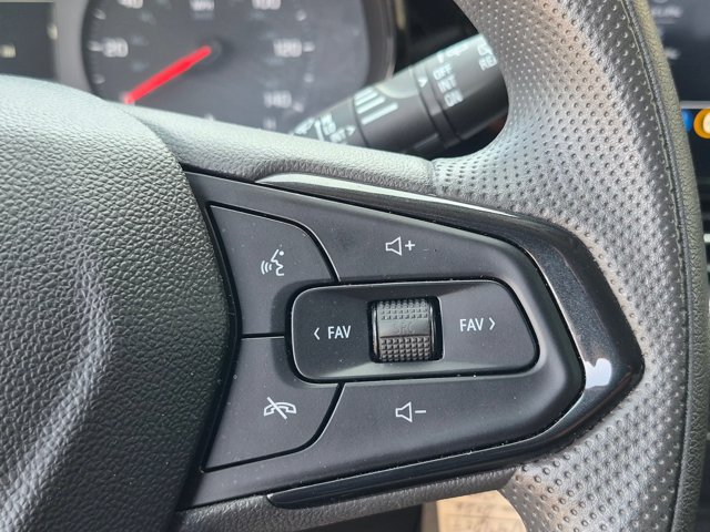 Used 2026 Chevrolet Trax LS FWD image 16