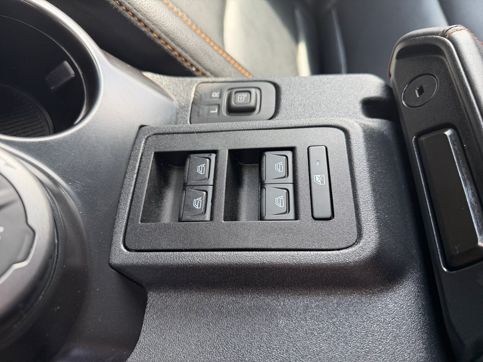 Certified 2024 Ford Bronco Badlands AWD/4WD image 20