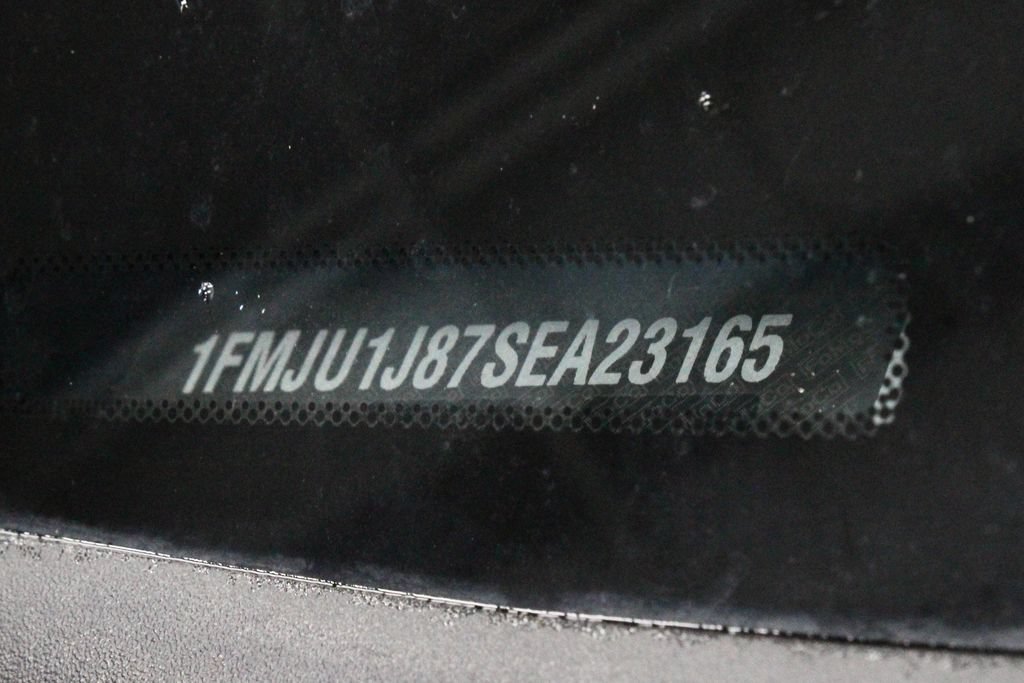 Certified 2025 Ford Expedition Active AWD/4WD image 36