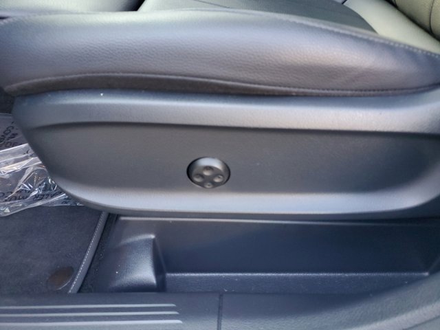 Used 2023 Mercedes-Benz GLA 250 4MATIC image 15