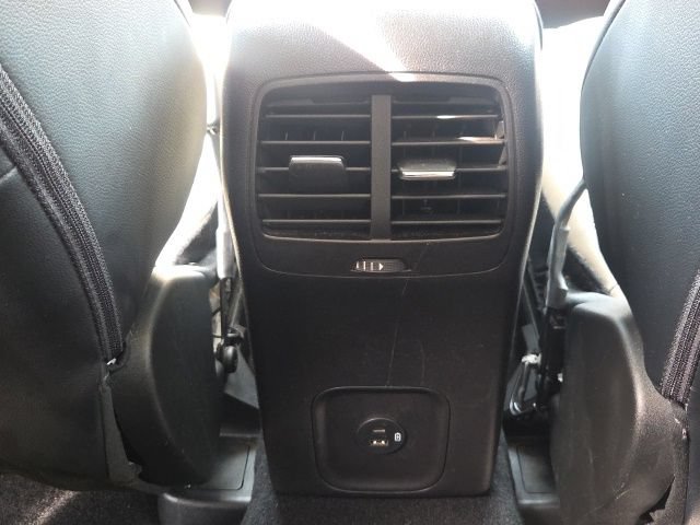 Certified 2022 Ford Escape Titanium AWD/4WD image 19