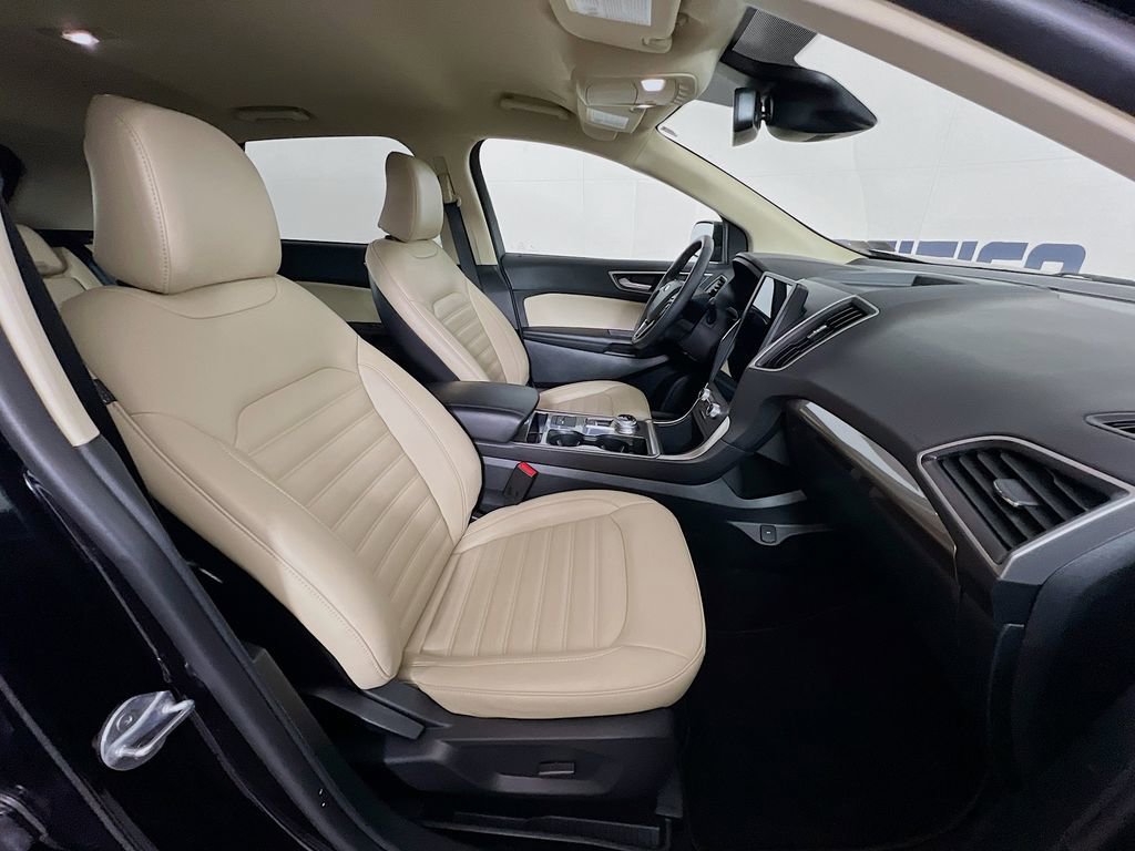 Certified 2024 Ford Edge SEL AWD/4WD image 32