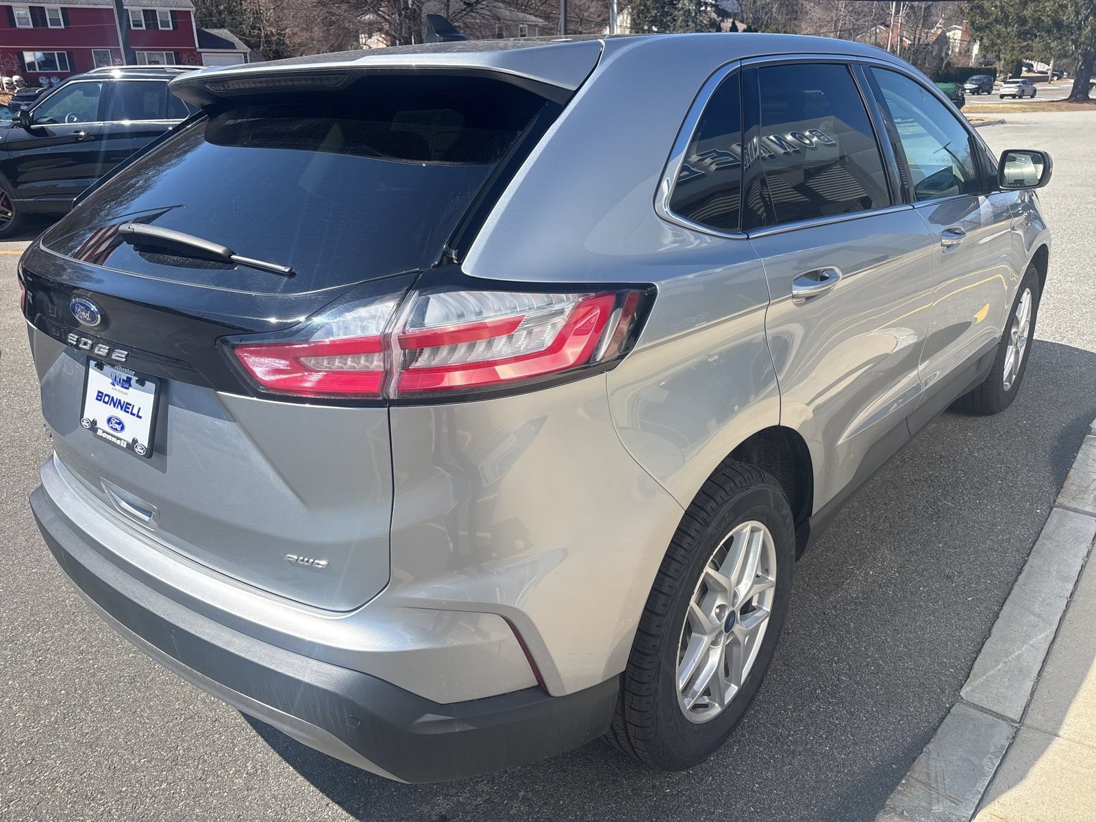 Certified 2022 Ford Edge SEL w/ Convenience Package AWD/4WD image 6
