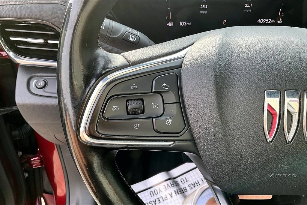 Used 2025 Buick Envista Avenir FWD image 17