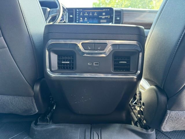 Used 2022 Chevrolet Silverado 1500 High Country w/ High Country Premium Package AWD/4WD image 16