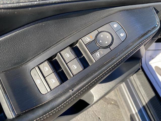 Used 2024 Nissan Rogue SV image 13