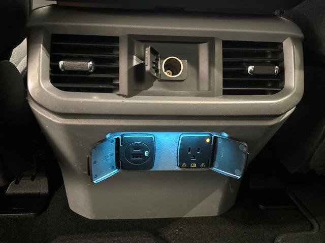 Certified 2022 Ford F150 XLT w/ Equipment Group 302A High image 32