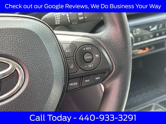 Used 2024 Toyota RAV4 XLE AWD/4WD image 34
