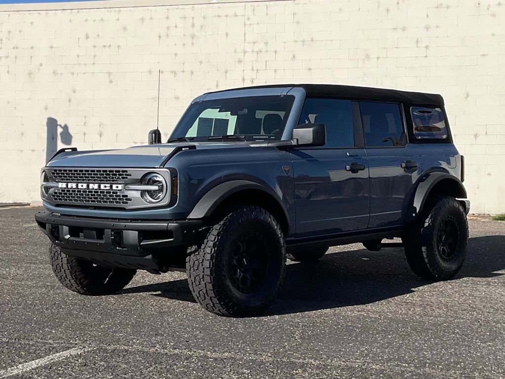 Certified 2023 Ford Bronco Badlands image 2