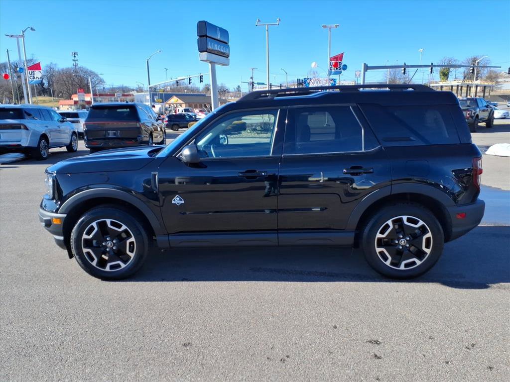 Certified 2023 Ford Bronco Sport Outer Banks w/ Tech Package image 2