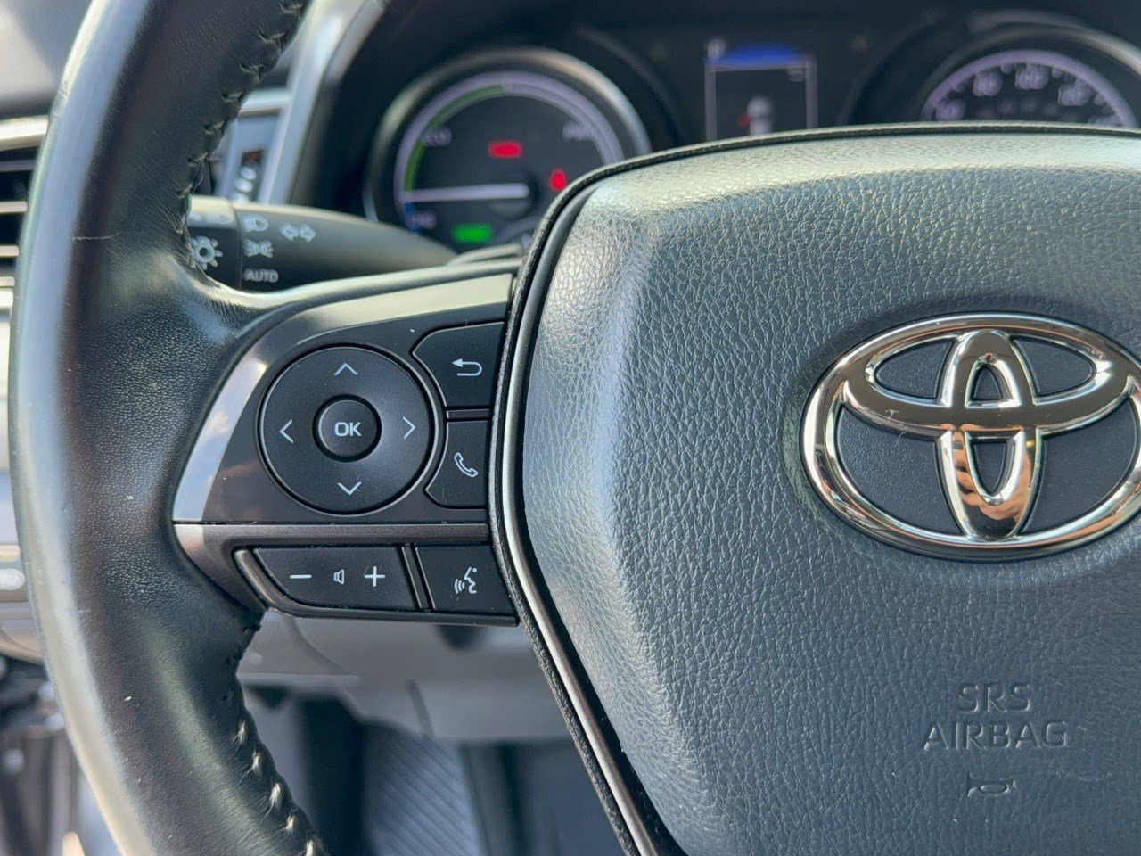 Used 2023 Toyota Camry SE FWD image 18