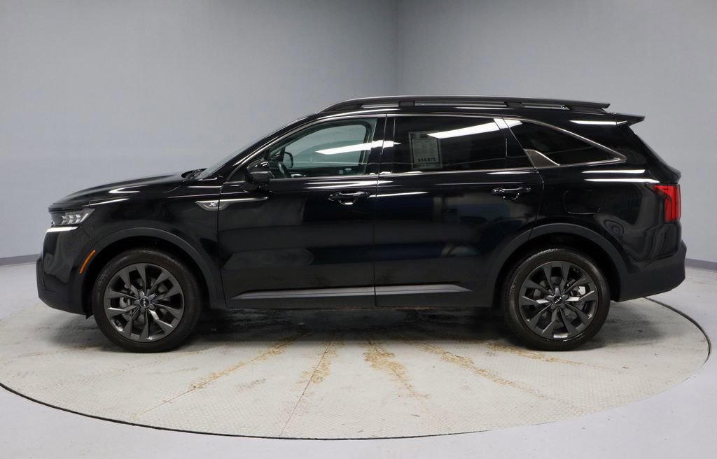Used 2023 Kia Sorento SX Prestige AWD/4WD image 2