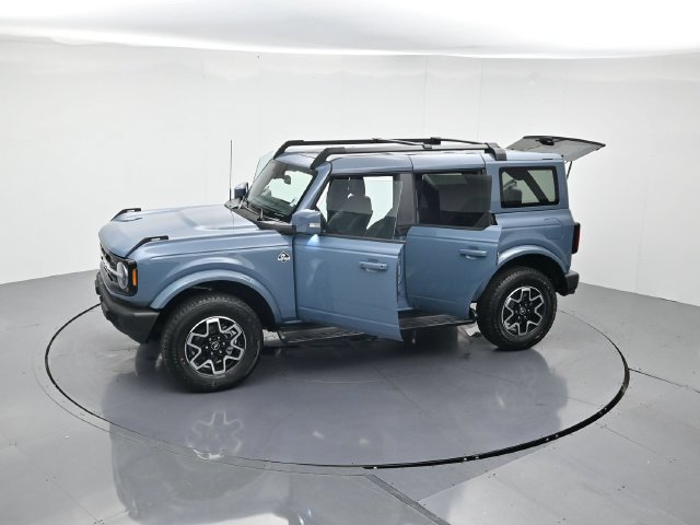 Certified 2025 Ford Bronco Outer Banks AWD/4WD image 24