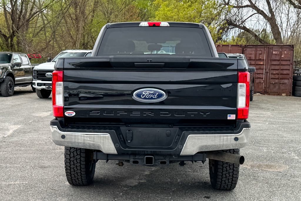 Certified 2019 Ford F250 XLT w/ XLT Value Package AWD/4WD image 4