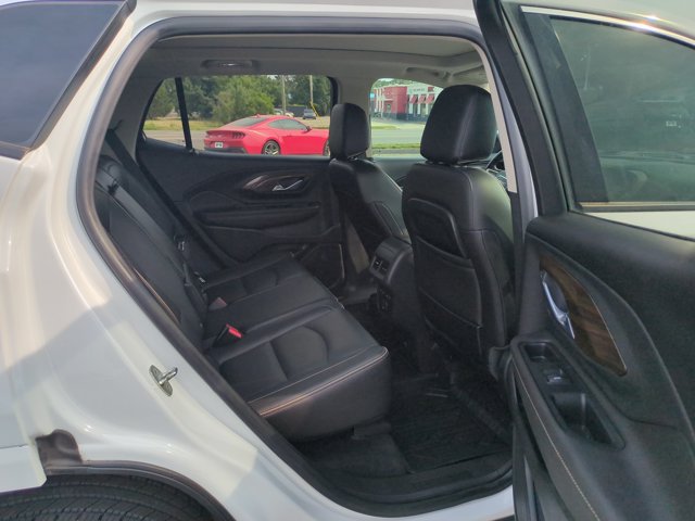 Used 2020 GMC Terrain Denali w/ Denali Premium Package FWD image 34