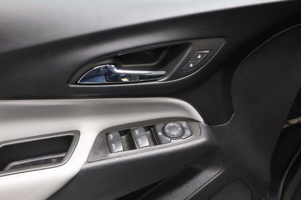 Used 2022 Chevrolet Equinox LS FWD image 20