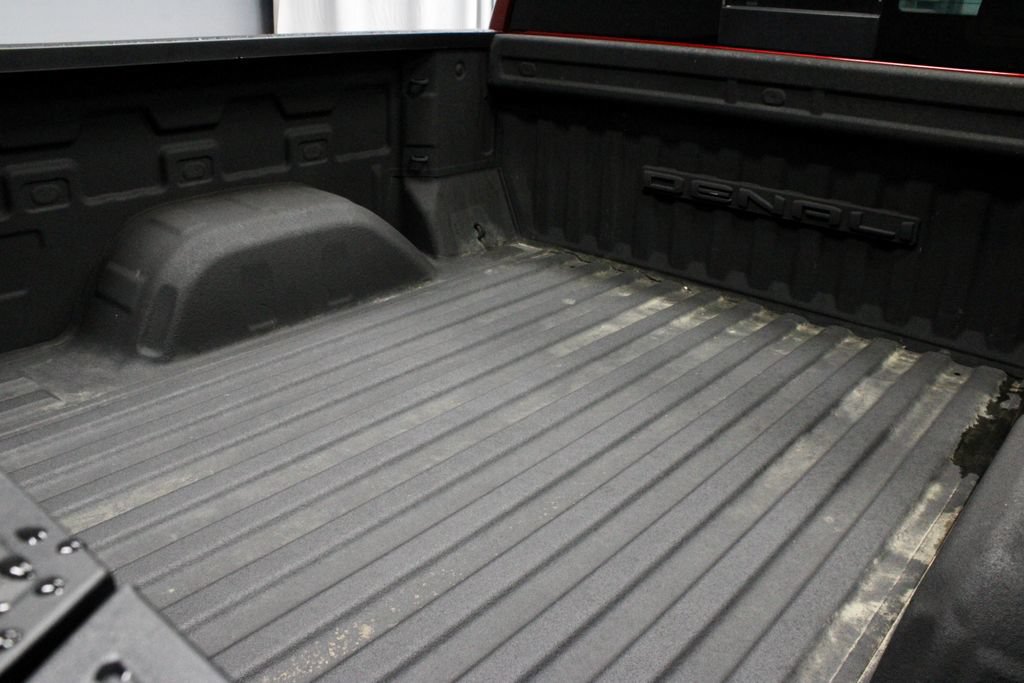 Used 2021 GMC Sierra 1500 Denali w/ Denali Ultimate Package AWD/4WD image 14