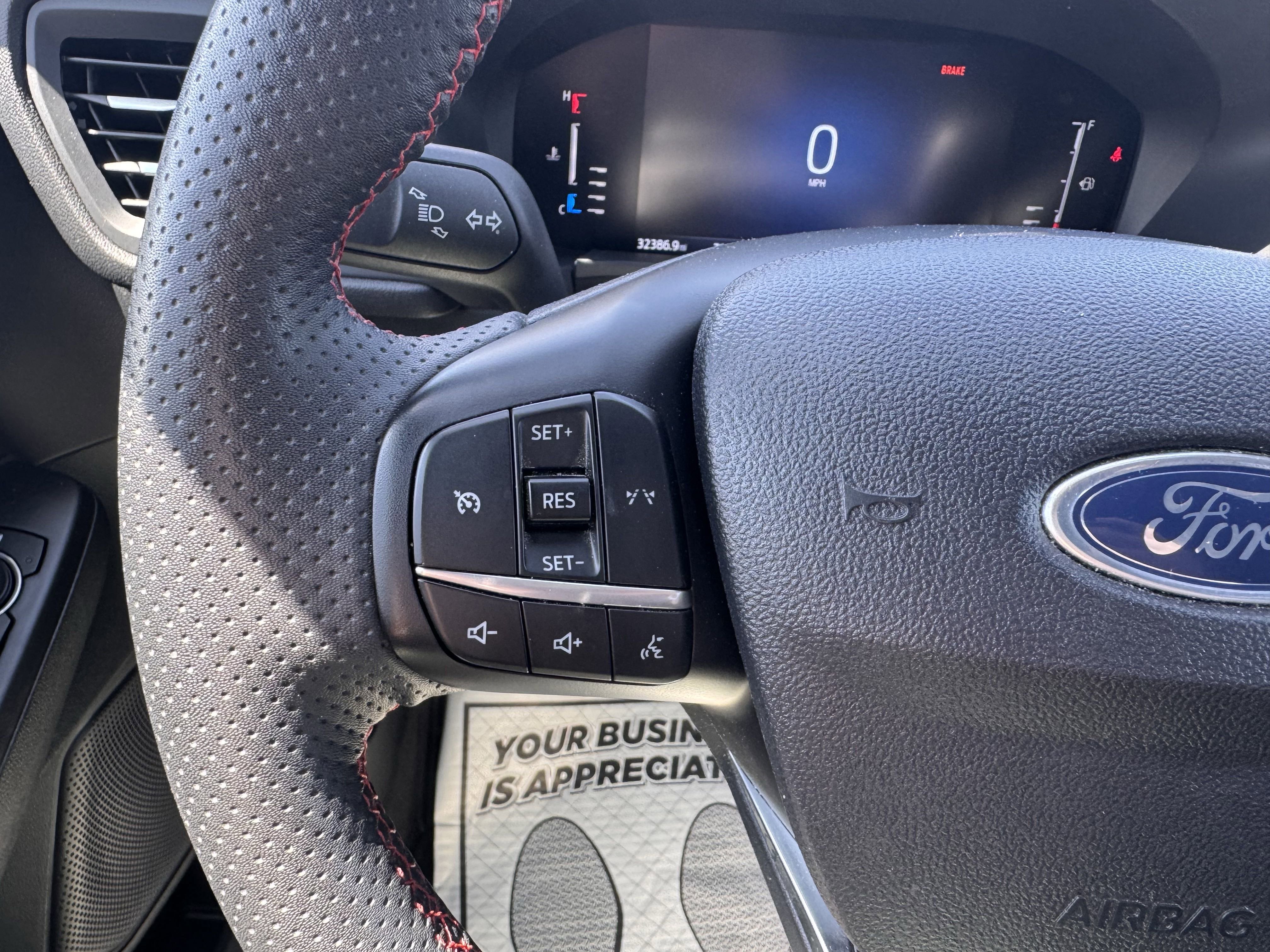 Certified 2023 Ford Escape ST-Line image 13