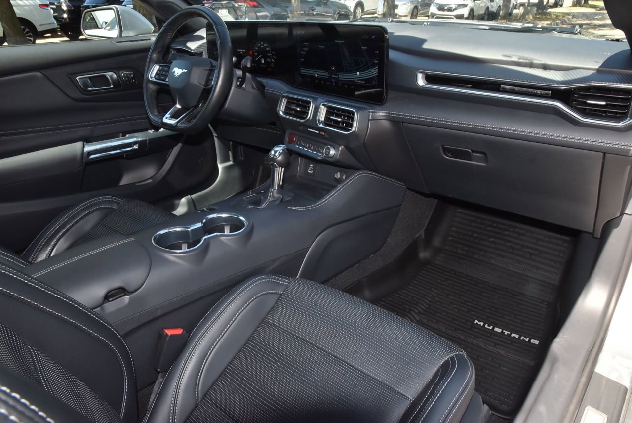 Certified 2025 Ford Mustang GT Premium image 17