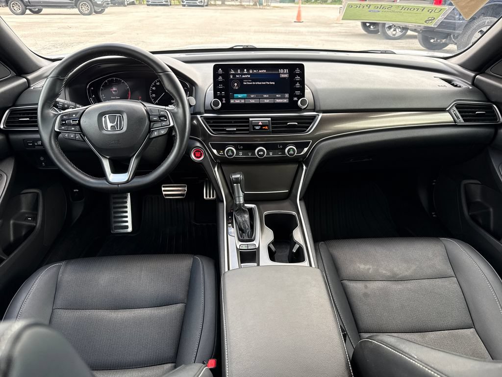 Used 2019 Honda Accord Sport image 5