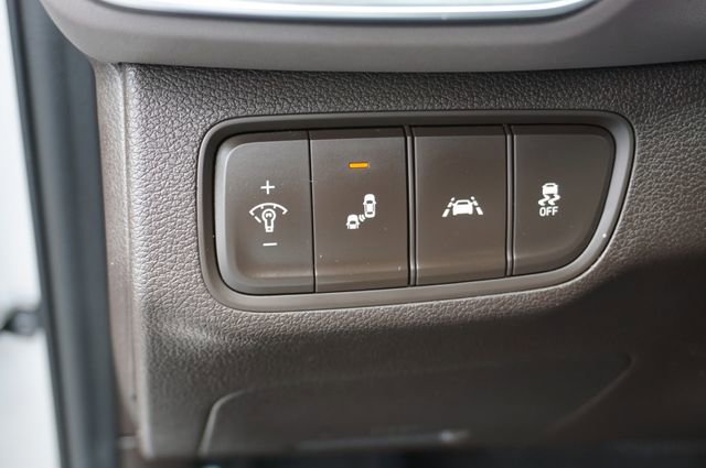 Used 2019 Hyundai Santa Fe SE FWD image 26