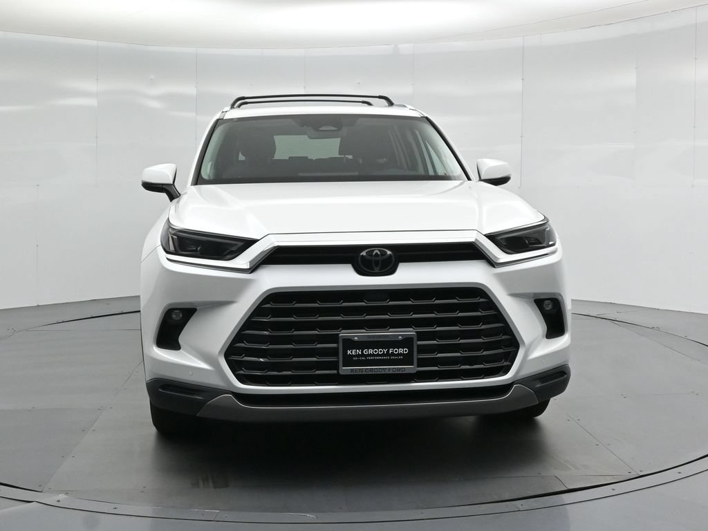 Used 2024 Toyota Grand Highlander AWD Hybrid image 22
