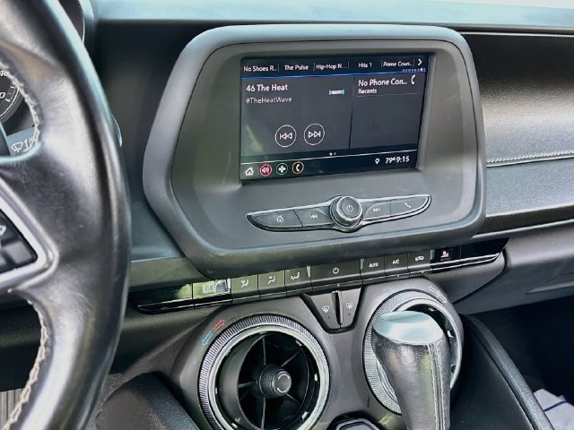 Used 2020 Chevrolet Camaro LT RWD image 14