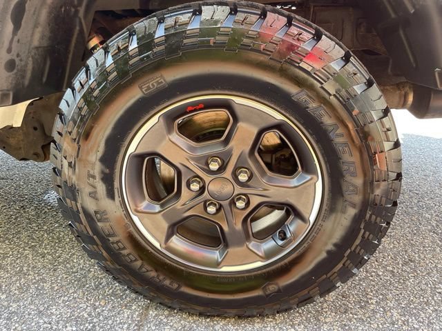 Used 2021 Jeep Gladiator Rubicon AWD/4WD image 9