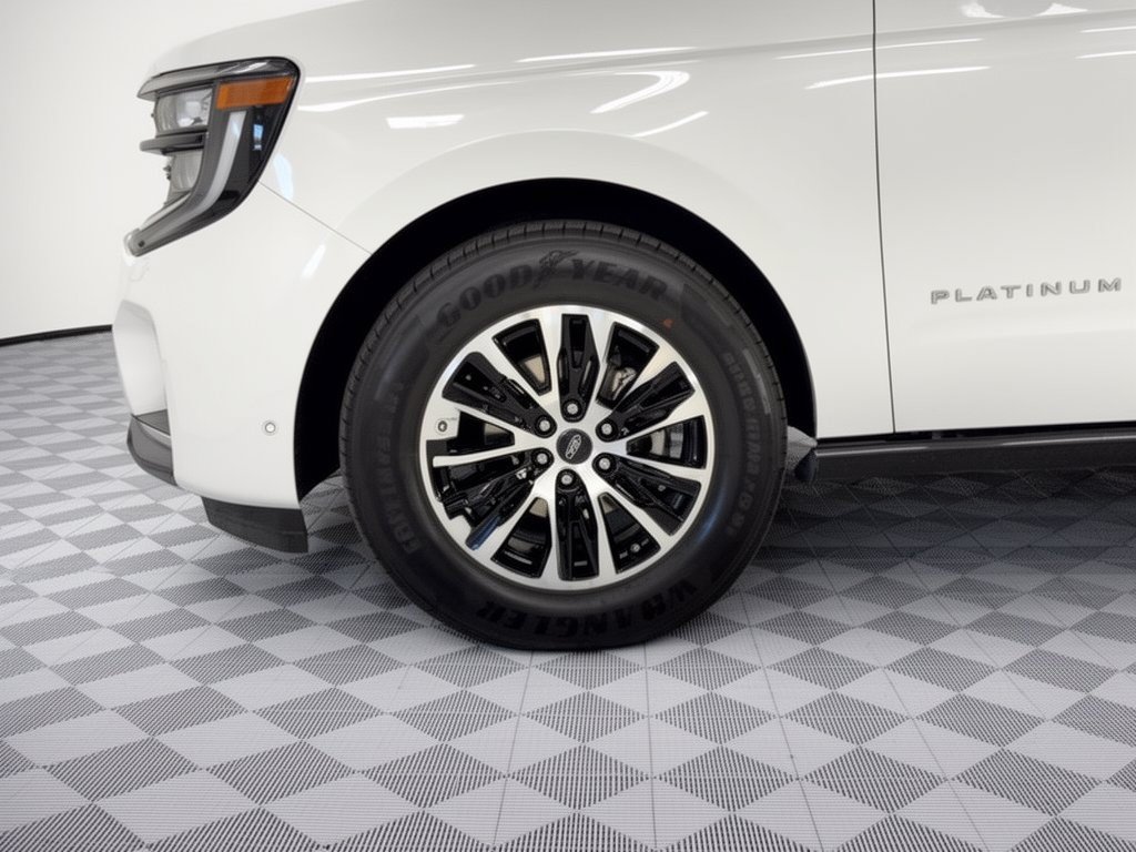 Certified 2025 Ford Expedition Max Platinum AWD/4WD image 13