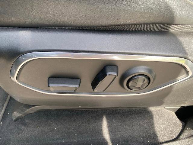 Used 2022 Jeep Wagoneer Series III w/ Premium Group I image 15