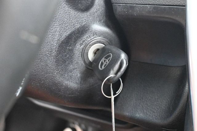 Used 2017 Toyota Camry SE FWD image 21