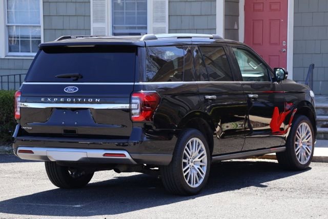 Certified 2023 Ford Expedition Limited AWD/4WD image 4