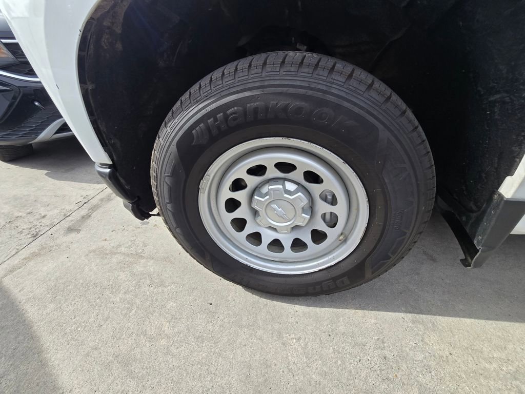 Used 2021 Chevrolet Silverado 1500 W/T w/ WT Fleet Convenience Package image 18