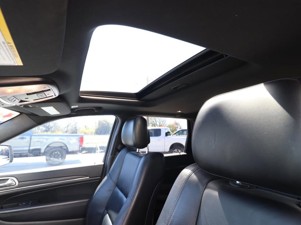 Used 2021 Jeep Grand Cherokee Limited image 10