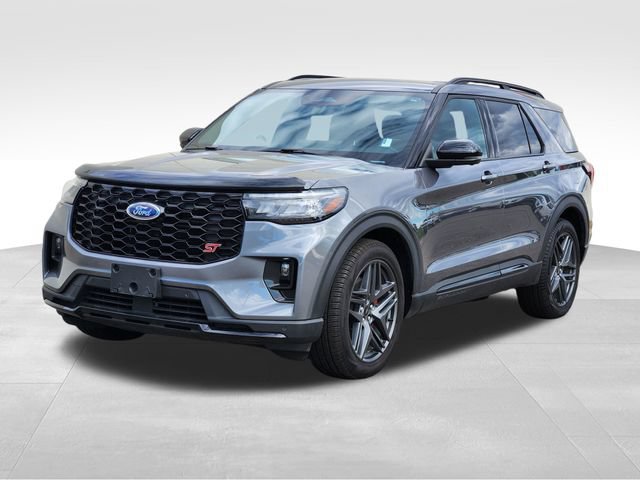 Certified 2025 Ford Explorer ST w/ Sun And Sound Package AWD/4WD image 4