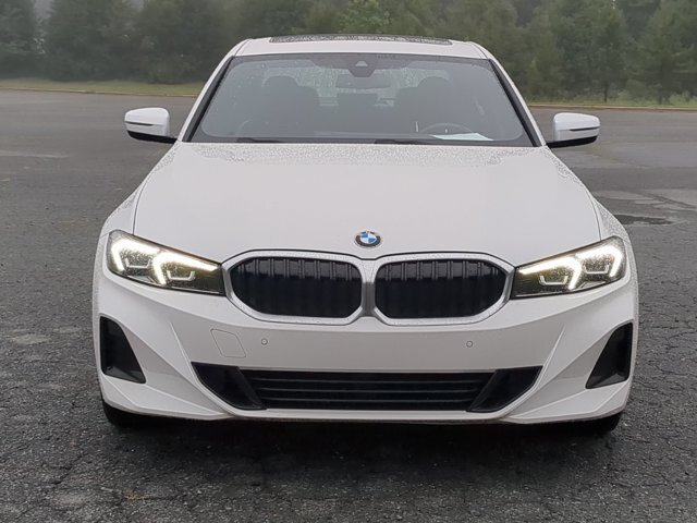 Used 2024 BMW 330i Sedan RWD image 9