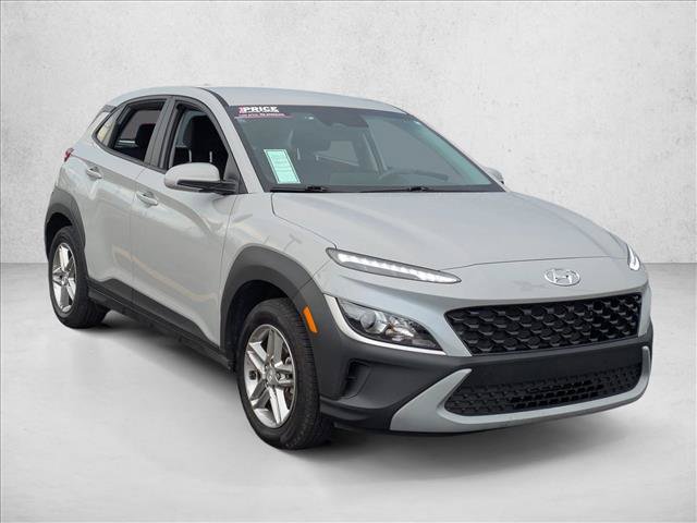 Used 2022 Hyundai Kona SE FWD image 3