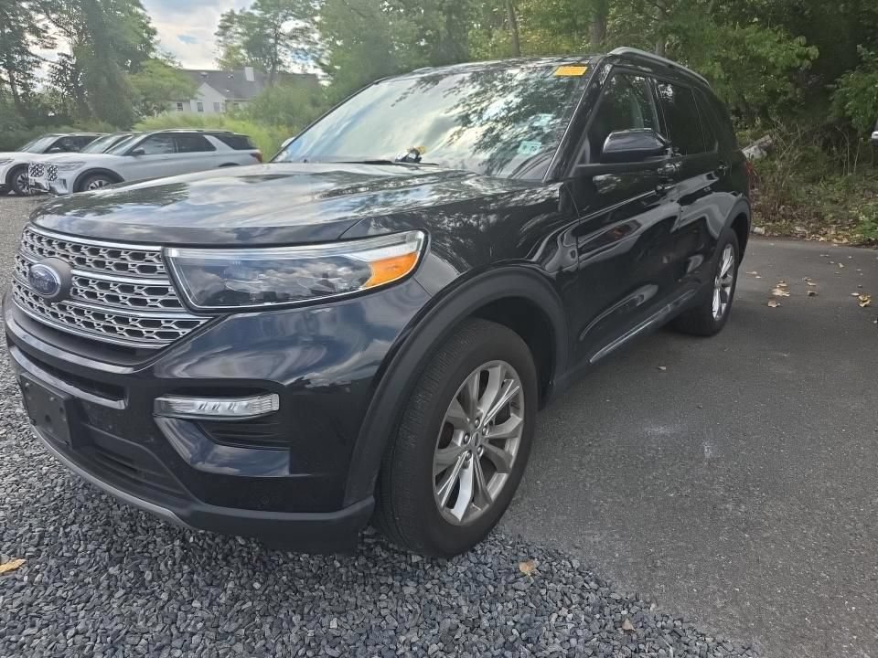 Certified 2023 Ford Explorer Limited w/ Limited Technology Package AWD/4WD image 2